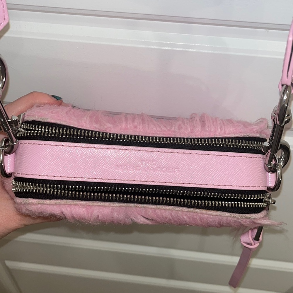 Marc Jacobs Pink Fluffy Crossbody Bag - Picture 8 of 10